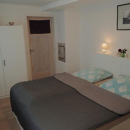Ferienwohnung Holzmaden Am Platz Buitenkant foto