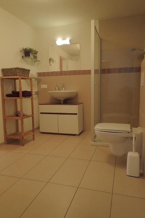 Ferienwohnung Holzmaden Am Platz Buitenkant foto